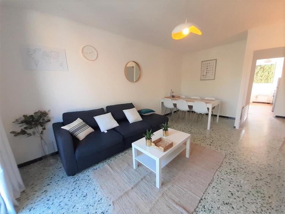 Beaux Appartements 3 Pieces Avec Espaces Exterieurs Et Parking - Proche Plage Йер Экстерьер фото