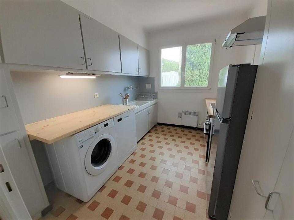 Beaux Appartements 3 Pieces Avec Espaces Exterieurs Et Parking - Proche Plage Йер Экстерьер фото