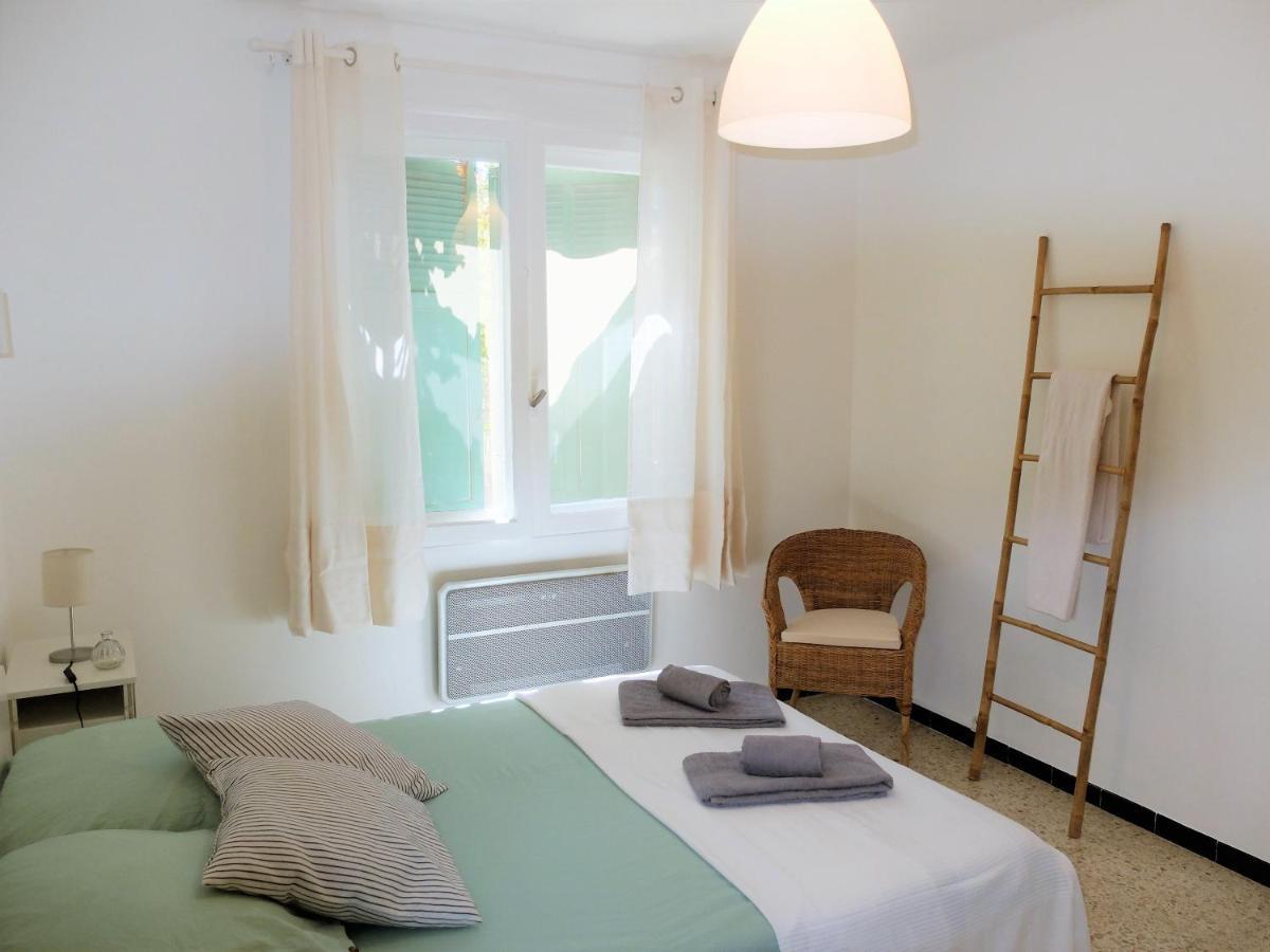 Beaux Appartements 3 Pieces Avec Espaces Exterieurs Et Parking - Proche Plage Йер Экстерьер фото