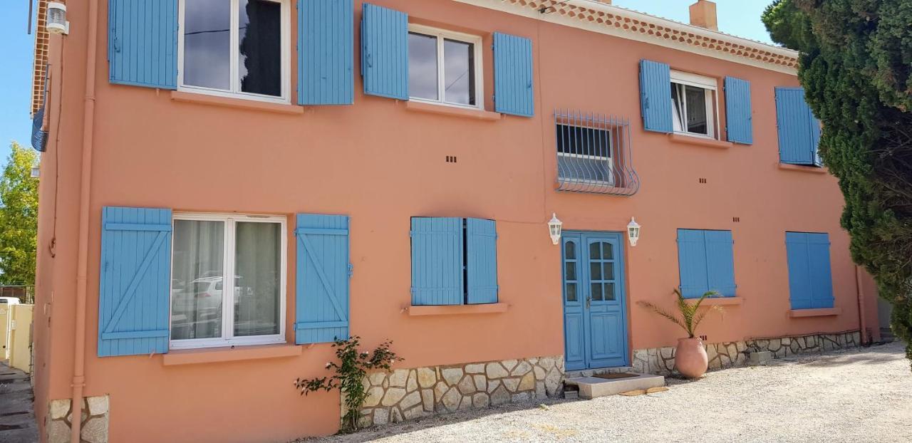 Beaux Appartements 3 Pieces Avec Espaces Exterieurs Et Parking - Proche Plage Йер Экстерьер фото